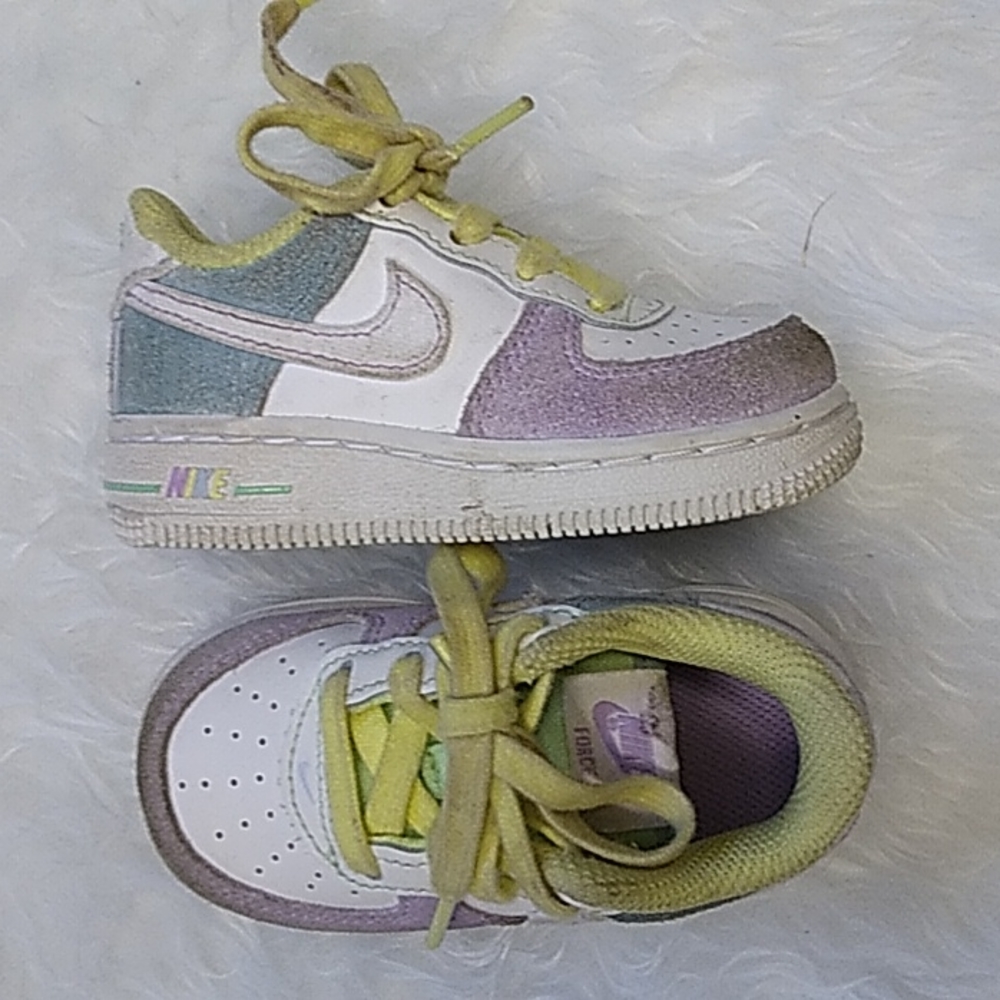 Girls's Nike Sneakers